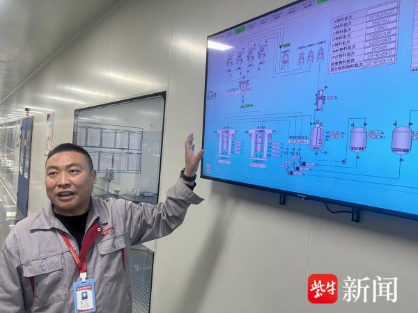 股票配资头条网 服务全球知名品牌客户的高性能电池 长虹三杰新生产线一分钟生产300只